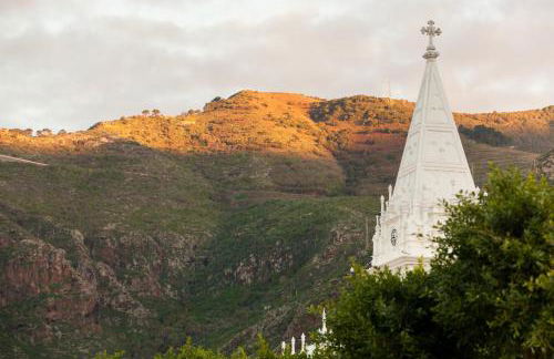 TenoHomes Warm and Comfortable Stay, Los Silos - Foto 33