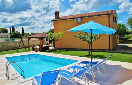 House Nikolina 526 - Foto 1