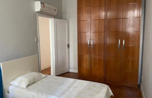 Apartamento grande, confortável, metrô, praias - Foto 8