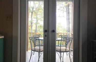 Historic Farmhouse by Nature Preserve - Foto 19