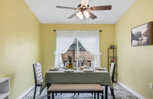 Family Milton Home with Private Pool - Foto 10