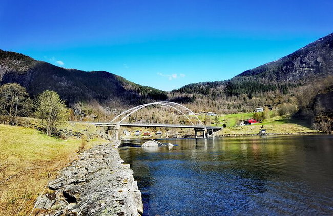 1 Tagestour zum Modalen Mofjord Rad- und Wanderschlitz - Foto 12
