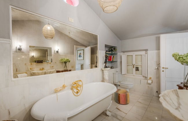 La Chiesetta an Antique Church With Pool - Photo 48