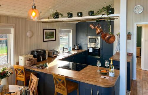 Green Vale Lodge, Yanwath, modern lodge with hot tub and 10 minute drive to Ullswater - Foto 5