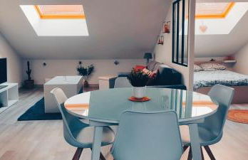 Le Loft 100 m de la gare - Foto 5