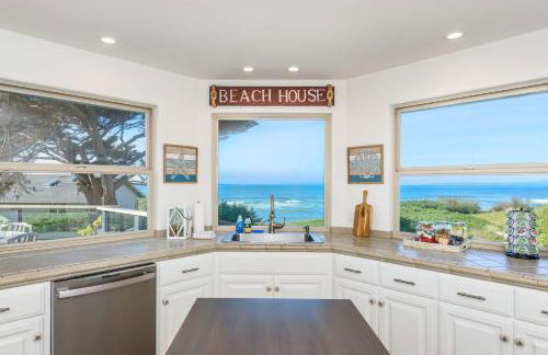 Oceanfront Home Retreat w Breathtaking Views of Fitzgerald Marine Reserve - Foto 4