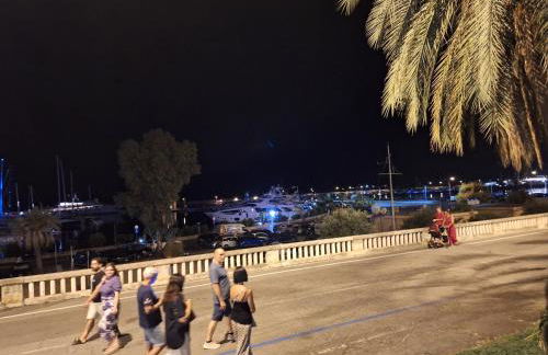 Aurora Apartment Sanremo - Photo 37