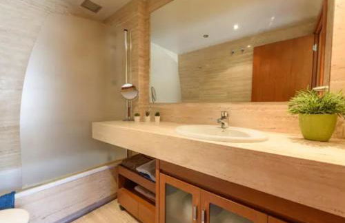 RamblasRentals Stylish Bright 3BR New Catalan Flat 10m Ramblas - Parking - Wifi - Photo 10