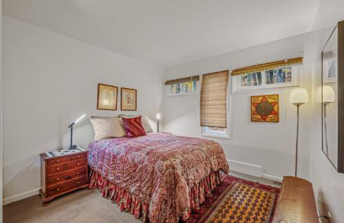 Black Forest - Wifi, Pet Friendly, Grill, Deck, Screen Porch, Family Friendly, Fireplace, Pool Access, Hiking - Foto 24