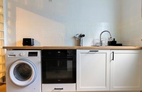 3 BR Nice Apartment Gelsenkirchen - Foto 5