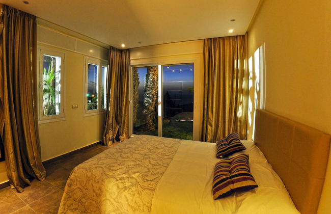 Mnar Castle Apartments - Photo 11