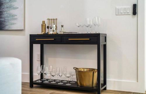 The Gateway - 6BED W Two Houses GameRoom & Pool - Photo 66