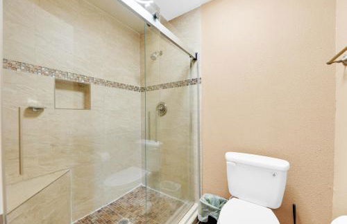 Peaceful and Relaxing Sharyland Golf Course Villa - Photo 7