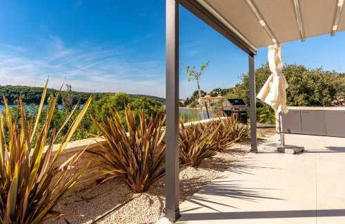 Villa Veronica with pool first line at sea - Foto 33