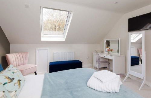 Serene Riverside: 6BR Luxury Retreat in Curdridge - Photo 76