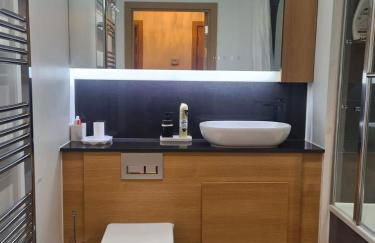 little hideout, Luxury Apartment - Photo 21