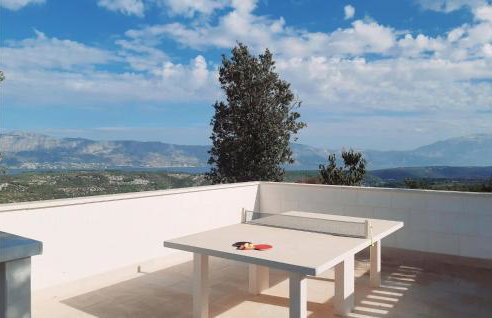 Three-Bedroom Holiday Home With Sea View In Praznica - Foto 6