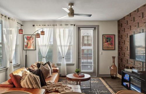 Luxury 2BR Cedr Sprgs area with Parking, Pool, Gym - Foto 8