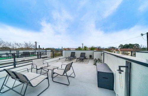 Upscale San Antonio Condo with Rooftop Patio - Foto 1