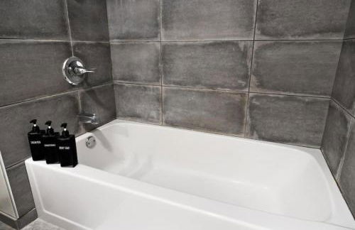 Chic Loft in Peoria Warehouse District - Foto 22