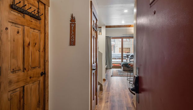 Only Northstar Village Adjoining Condos by Sierra Getaways - Foto 2, Habitación