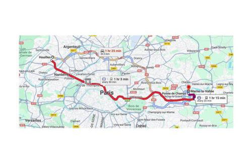 In city center and next to the train station - Foto 2