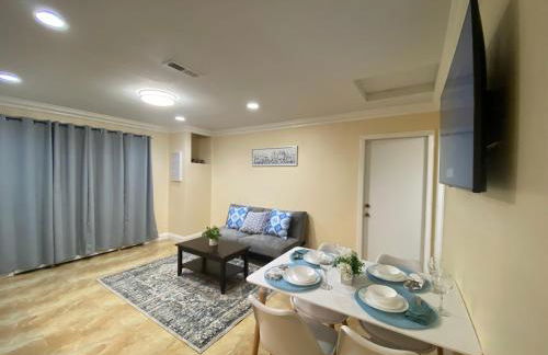 Huntington Beach adorable 2 bedrooms, 2 bathrooms - Photo 37