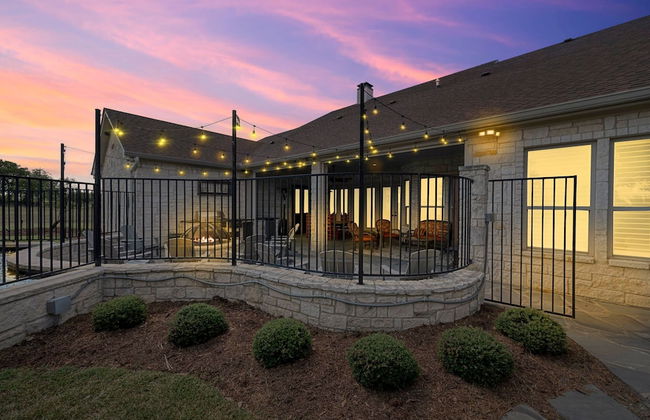 New Epic House-pool-theatre-hot Tub-game Room - Foto 75