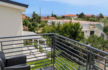 Villa Milicia - New Private Villa near Palermo and Cefalù with Pool, Sea View Terrace, Playground and Large Parking - Foto 16