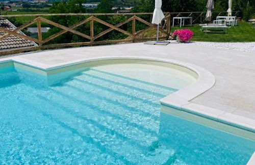 Villa Poggio Ulivo Pool-Apartments - Photo 4