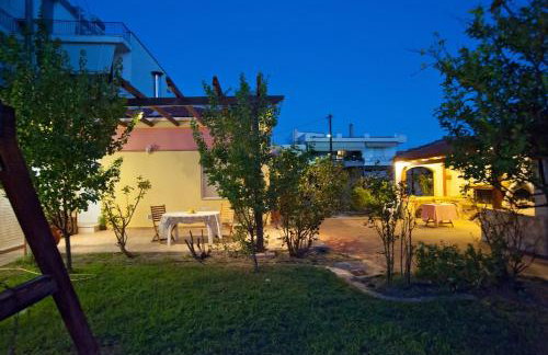 Villa Elli 1 Beach front with garden - Photo 18