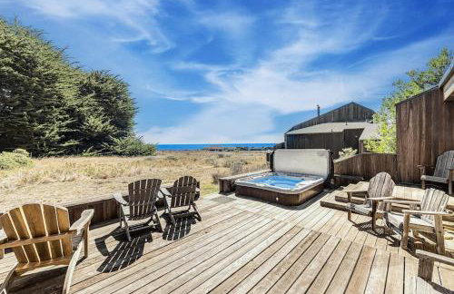 Urban Escape Compound - Photo 1