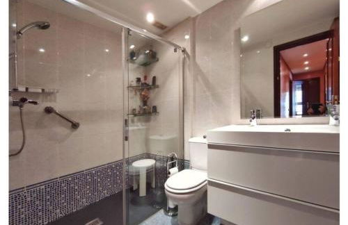 Apartamento La Rocha, con garaje cerca del centro, Pamplona - Photo 8