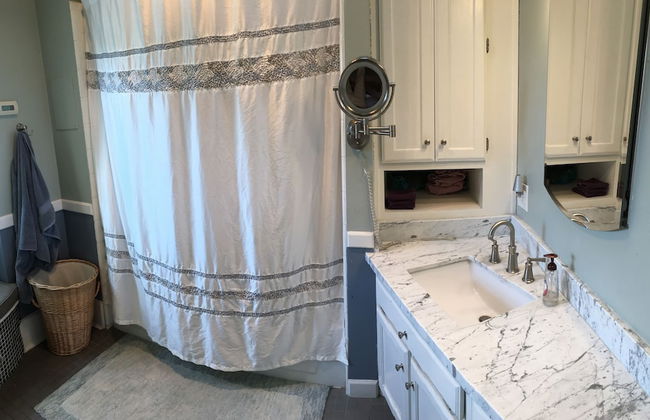 1 BR Apartment in Historic District - Foto 12