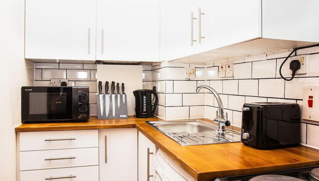 Summit Westend 1 Bed Cosy Flat by Royal Infirmary - Foto 5, Cocina privada