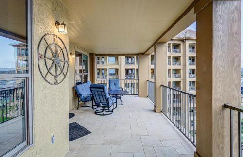 Chic 2BD with Balcony Pool Hot Tub & Marina Views - Foto 20