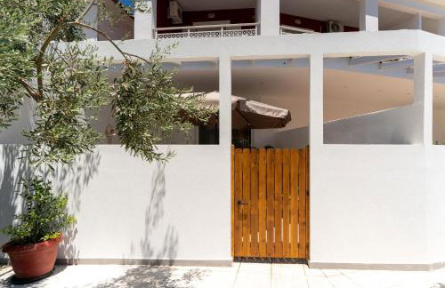 Epsilon Studios - 100m from the beach, by ZanteWize - Photo 22