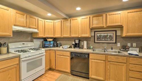 Cute Grand Haven Apartment Walk Downtown Streets! - Foto 3