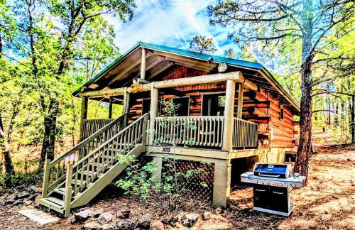 Charming Log Cabin in Tall Pines w Large Deck - Foto 1