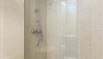 H2M Dos Aceras Loft ground floor, air conditioning, wifi - Foto 5, Shower