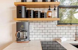 Modern Farmstay Cabin with Friendly Animals, Pond Views & Nature Trails Near Cedar Creek, Texas - Photo 15