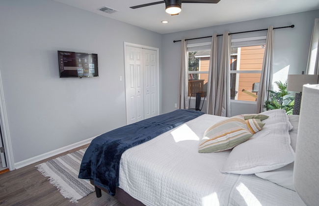 Adorable 4BR 2BA Close to Riverwalk and Downtown - Foto 9