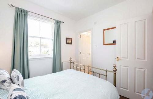 Sea Whisper- lovely home in charming village - Foto 9