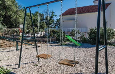 Pet Friendly Home In Orebic - Photo 27