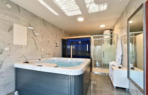 Cozy Home In Madzarevo With Kitchen - Foto 35