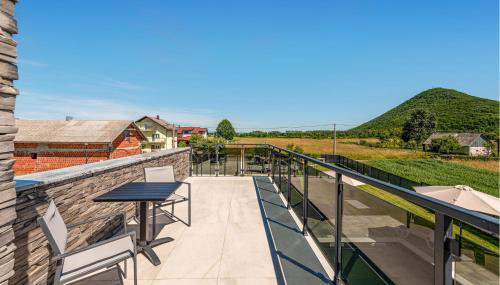 Amazing Home In Debelo Brdo With Sauna - Foto 3