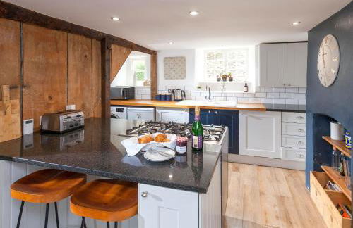 Hurst Cottage - Photo 5