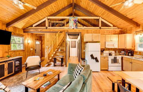 2 Mi to Conway Cozy Cabin with Grill and Yard! - Foto 7