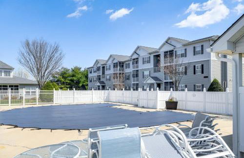 Community Pool and Private Balcony Chic Lewes Gem - Foto 24