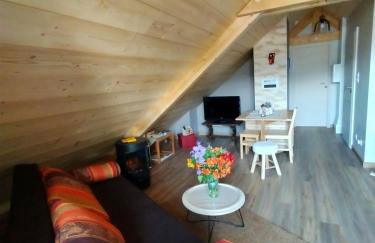 Au chalet de JO avec accès à l'espace piscine et jacuzzi - Foto 41